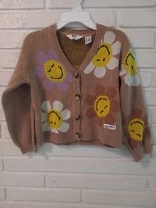 H&M Knitted Cardigan Sweater V- Neck Beige Smiley World  Girls Size 6 x /7  - Picture 1 of 5