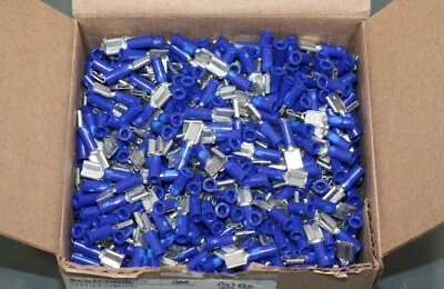 (1000) 3M Scotchlok Female Disconnect MVU14-250DFK, 1/4", 14-16 AWG Wire, Crimp - Image 1 of 4