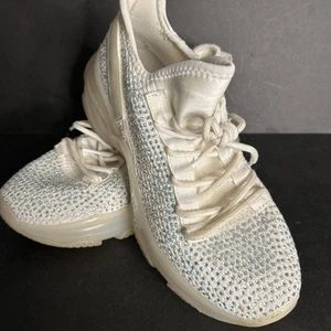 Berness Women's Freya Sneakers White Rhinestone Size 8 - Picture 1 of 7