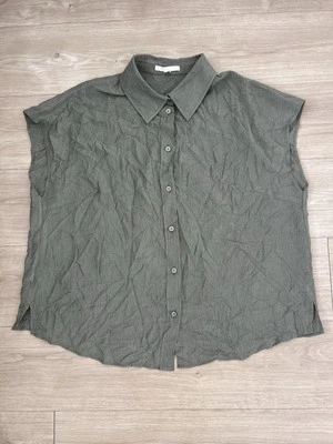 Hugo Boss Women’s Green Breta Blouse Size 10 Viscose Boxy Cap SleeveButton Front - Image 1 of 4