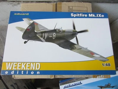 1/48 Eduard Spitfire Mk IXe - Immagine 1 di 2