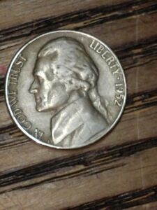 Coin Five Cent 1952 Jefferson Nichel Monticello no letter