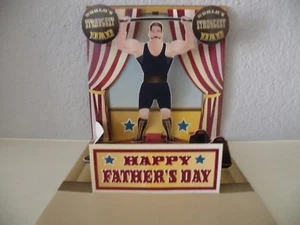 Tarjeta de felicitación emergente 3D para el día del padre TARJETA DIVERTIDA el padre más fuerte del mundo - Imagen 1 de 4