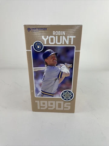 2010 Robin Yount Milwaukee Brewers Bobblehead SGA Pinstripe 1982 Team Cover