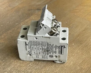COOPER BUSSMANN CHCC 2 POLE FUSE HOLDER 30A 600V WITH FNQ-R-20 FUSES - Picture 1 of 5