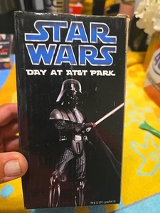 NEW IN BOX STAR WARS GIANTS HAN SOLO BRIAN WILSON CARBONITE ESB FIGURE STATUE - Picture 1 of 5