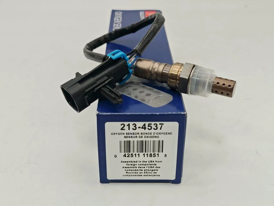 1X Denso O2 Oxygen Sensor UP 213-4537 For 2008-2015 Chevy Chevrolet Malibu Vue - Imagem 1 de 4