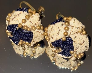 MULTI COLOR Earrings - vintage 1950's style - seed beads - Screw Backs - elegant - Picture 1 of 10
