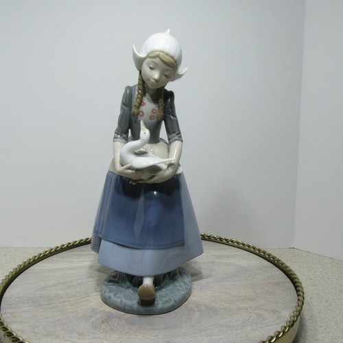 Picture 1 of 6