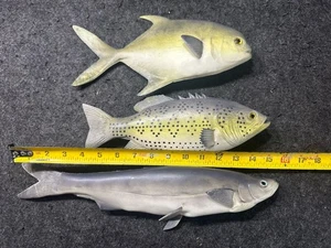 Lotto 3 statuine giocattolo plastica pesci vita realistica come lg uno è 15 pollici - Foto 1 di 9