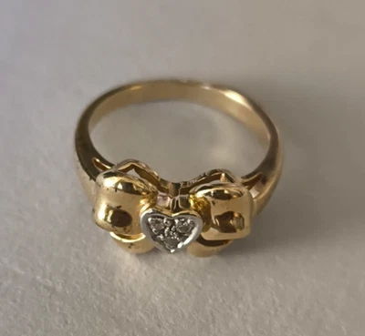 Vintage 14k Yellow Gold Diamond Heart Bow Ring UNI 3g - Image 1 of 4