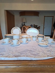 Franciscan Dinnerware Pickwick Pattern 42 Piece Grouping Ceramic Porcelain - Picture 1 of 20
