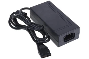 Phobya Externes Netzteil 230V auf 4Pin Molex 70 Watt inkl. Euro/UK Stecker - Bild 1 von 5