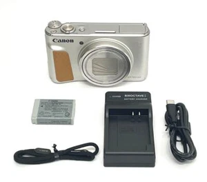 Canon PowerShot SX740 HS Digital Camera Silver w/battery and charger - Picture 1 of 10