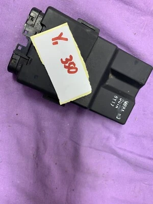 Zündbox Steuergerät CDI MBBA Honda VTR 1000F SC36 1997-01 n Y1-350 - Bild 1 von 2