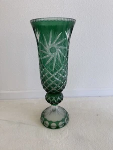 Vintage Emerald Green Crystal Vase - Picture 1 of 4