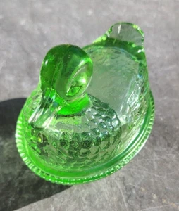 Duck Art Deco Key Lime Wilkerson Trinket Shines Glow Glass On Basket 3.25" Wide - Picture 1 of 21