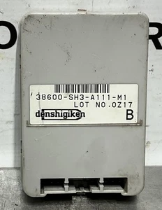 1988-1991 Honda CRX Relay Fuse Box ICU ICM Module 38600-SH3-A111-M1 OEM - Picture 1 of 7