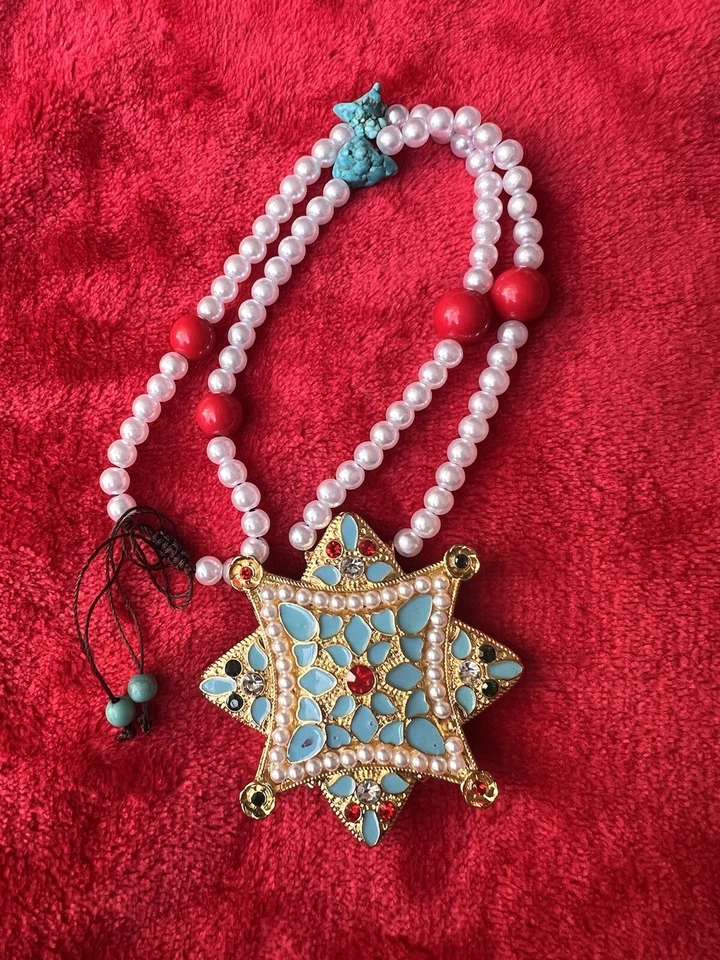 Colgante Tibetano Gau Ghau Caja Coral, Turquesa, Lapislázuli, Plata de Ley 22.1g Foto 1 de 4