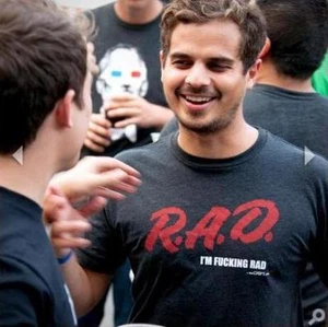 Camiseta RAD auténtica - Mantén la calma y cebolla - KCCO - grande y XL - Imagen 1 de 12