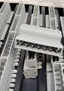 231-607/018-000 WAGO QTY 50 1-CONDUCTOR MALE CONNECTOR, SNAP NEW OEM SURPLUS - Picture 1 of 5