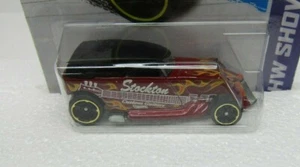 Hot Wheels 2013 Kmart Exclusive Phaeton #182/250 - Bild 1 von 4