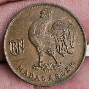Madagascar 1 Franc 1943 Colonies France - Picture 1 of 2