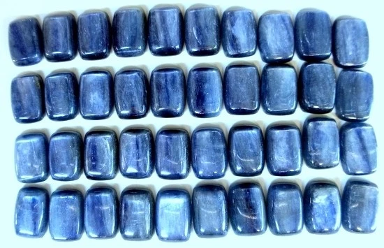 CIANITA 14x10 MM COJÍN CORTE TODO NATURAL GRAN COLOR AZUL Foto 1 de 1