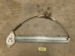 08/1997 to 03/2003 Daewoo Lanos Sedan - Window regulator assembly (Front/Right) - Picture 1 of 2