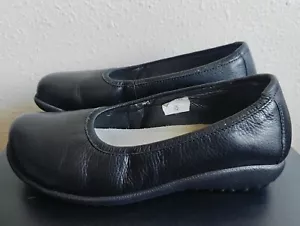 Naot Black Leather Slip On Loafers Size 4 Woman's 35 Shoes Plain Simple - Picture 1 of 18