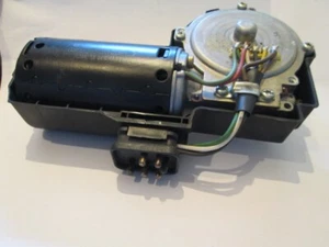 Bosch 0390241409 Wischermotor wiper motor moteur d'essuie-glace 12V - Picture 1 of 6