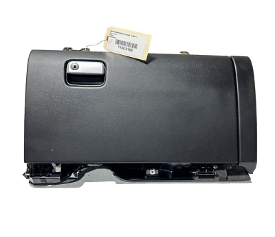 !损坏! 2011-2018 PORSCHE CAYENNE DASHBOARD 手套盒存储比较原始设备制造商 — 第 1/4 张图片