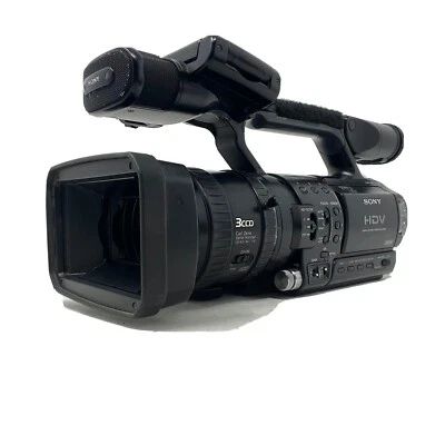 Sony HVR-Z1U DVCAM HDV. TESTED - FOR PARTS / REPAIR. READ DESCRIPTION. FREE S/H! - Image 1 of 4