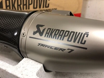 Yamaha Impianto di scarico Akrapovic 907983370200 Yamaha Tracer 7 GT 2022-23 - Immagine 1 di 4