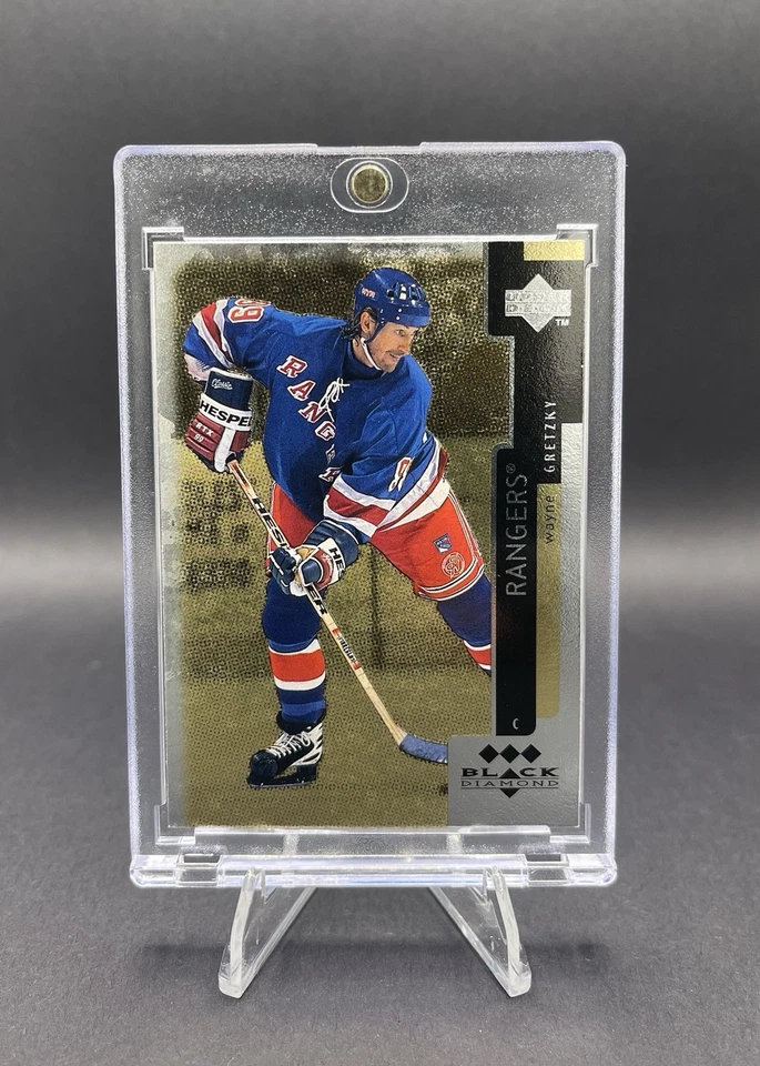 1997-98 UD Black Diamond Gold Triple Diamond #144 Wayne Gretzky - Image 1 of 2