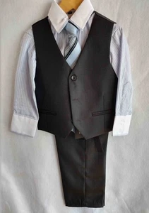 Neu Jungen 4 tlg. Weste Anzug, schwarz mit weiß & blauem Nadelstreifen Hemd. B-612-046-3T - Bild 1 von 7