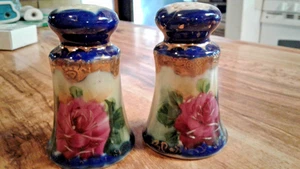Salero y pimentero de porcelana antiguo azul floral estilo victoriano - Imagen 1 de 4
