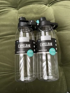 CamelBak Chute Mag 50 oz Tritan Renew bottiglia d'acqua trasparente traslucida 2 bottiglie - Foto 1 di 7