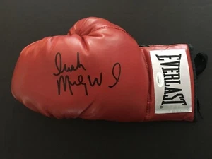 MICKY WARD AUTOGRAPHED LEFT RED BOXING GLOVE  J.S.A. - Picture 1 of 8