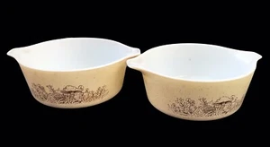 Pyrex Forrest Fancy 750 ml Casserole Dish Set of Two Strong Color Collectible - Picture 1 of 3