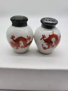Vintage Rosenthal Germany Red Dragon Salt & Pepper Shakers Set - Picture 1 of 6