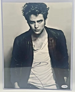 Foto autografiada por Robert Pattinson 2022 The Batman Riddle Me This 11x14 - Imagen 1 de 4