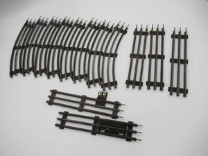 Vintage 13 Pieces 3 Rail straight/curve railroad track "LooK" - Picture 1 of 7