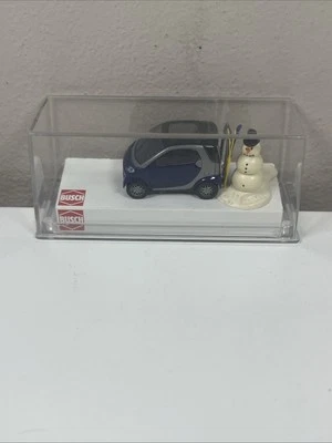 Busch 48918 H0 Automodell Smart City Coupe mit Ski und Schneemann B20 - Image 1 of 4