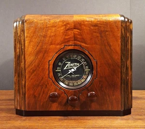 Old Antique Wood Zenith Cube Vintage Tube Radio Converted to Bluetooth Speaker - Picture 1 of 11