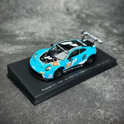 Modelo de coche Spark 1/64 Porsche 911 RSR-19 Proton Competition #16 2023 Le Mans Foto 1 de 4