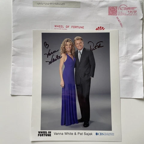 VANNA WHITE & PAT SAJAK Hand Signed Autograph WHEEL OF FORTUNE 8x10" Photo Cover