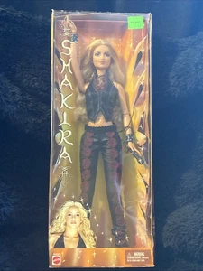 Mattel SHAKIRA Barbie 2002 RAR Puppe B4534 - NEU IN BOX - schwarzes Leder - Bild 1 von 6