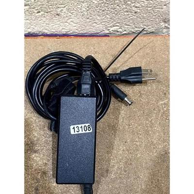 Dell LA65NS2-01 AC Power Adapter Black 19.5 Volt 3.34A 65W for Inspiron Laptops - Image 1 of 4