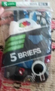 Fruit of the Loom boys briefs NEW NIP xs 4 racing race car 5 pack underwear - Picture 1 of 3